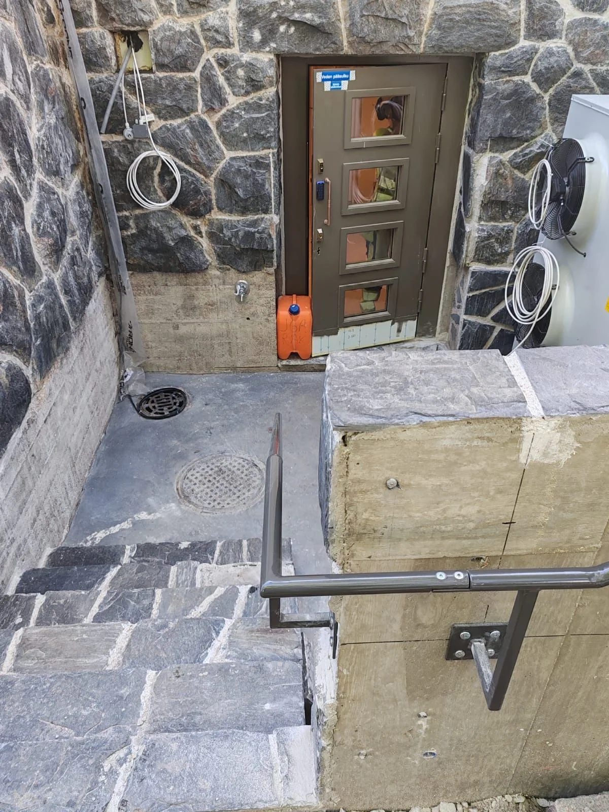 Railings and handrails fitted to the museum’s outdoor stairs.